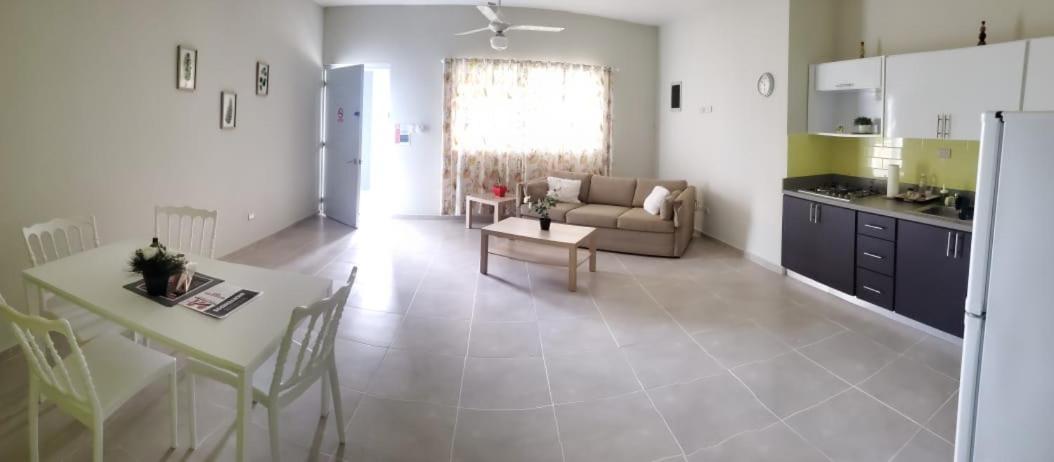 Apartahotel Macadana Нагуа Екстер'єр фото